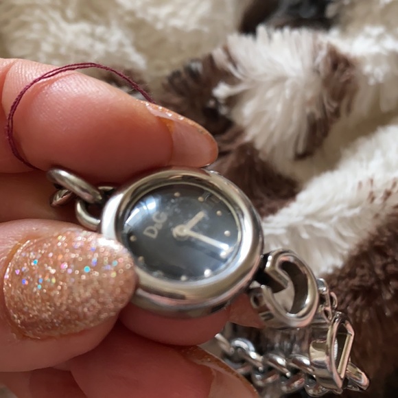 SOLD D&G silver bracelet watch 30 m (3 ATM) Water Res - Picture 3 of 7